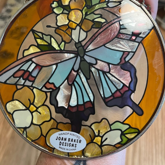 Hand painted Butterfly  Circle suncatcher by Joan Baker - Picture 5 of 9
